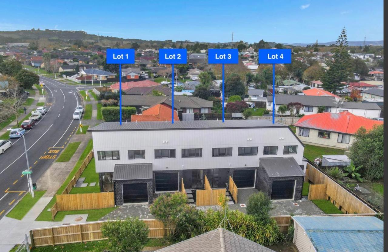/ Short Term Rent * Auckland